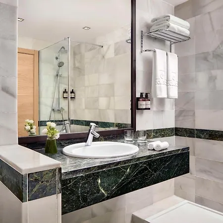 Hotel Nh Collection Palacio De 5*