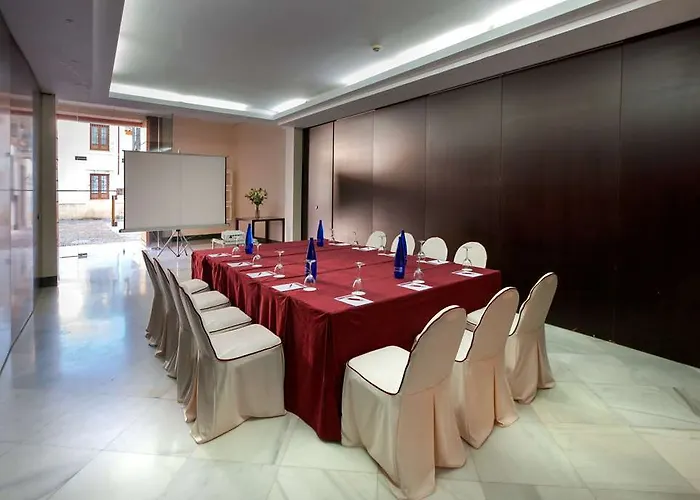 Отель Nh Collection Palacio De 5*